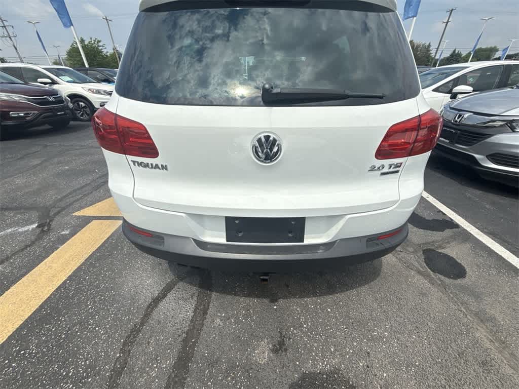 Thumbnail: 2014 Volkswagen Tiguan - 35