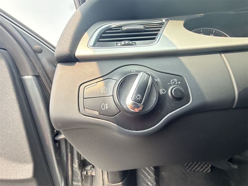 2012 Audi A4 Premium Plus 16