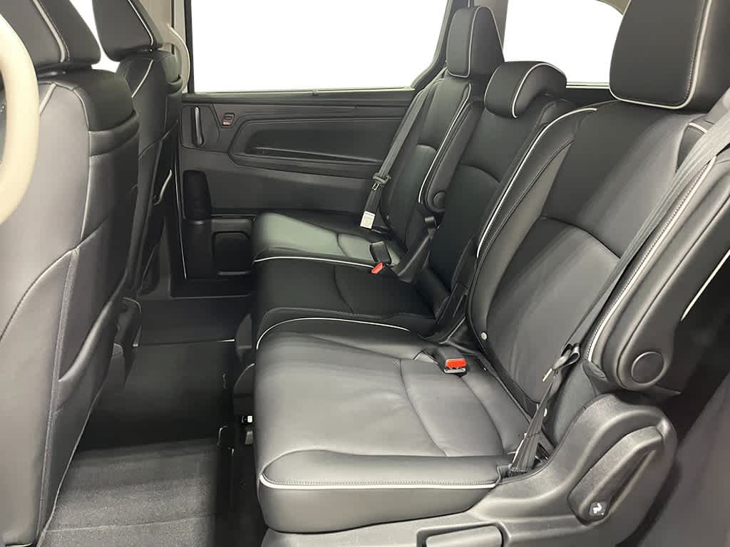 Thumbnail: 2026 Honda Odyssey - 19