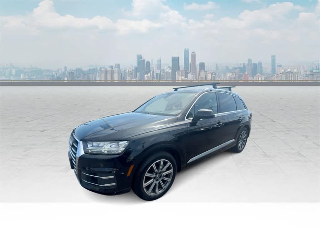 2018 Audi Q7 Premium -
                  Waukesha, WI