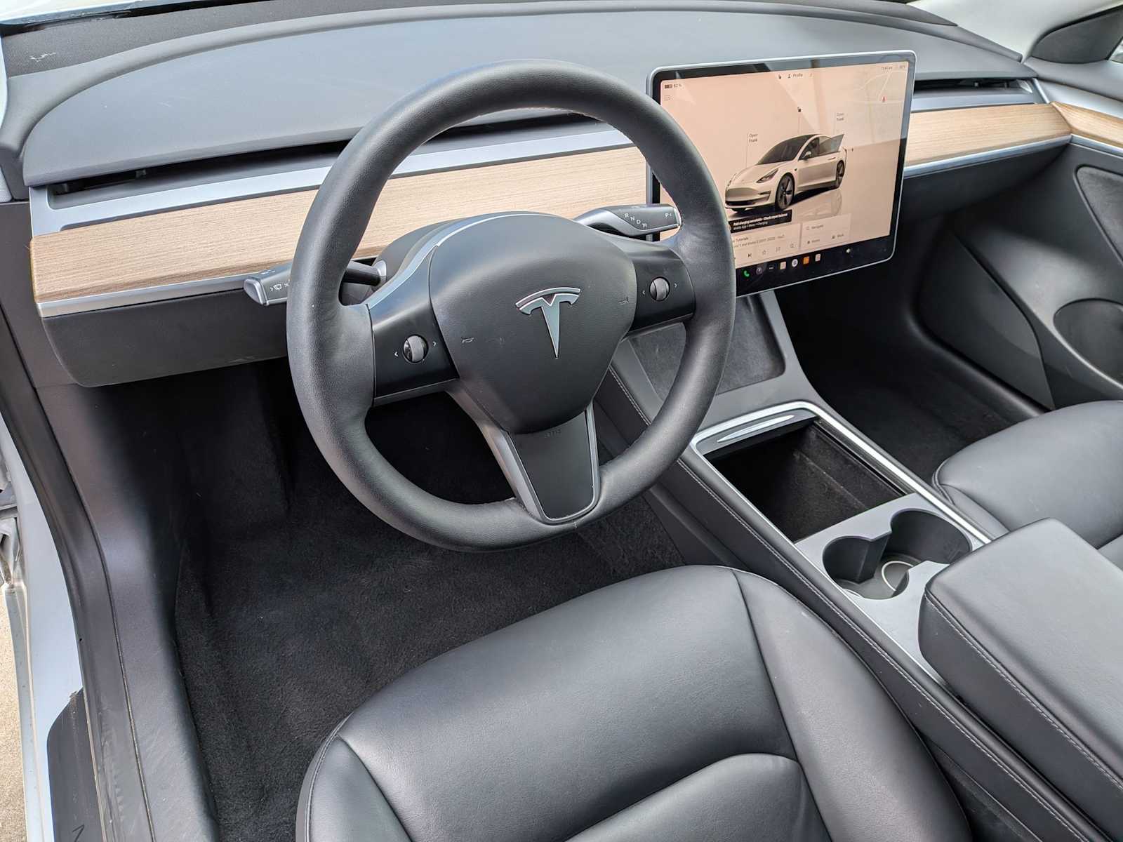 Thumbnail: 2022 Tesla Model 3 - 12