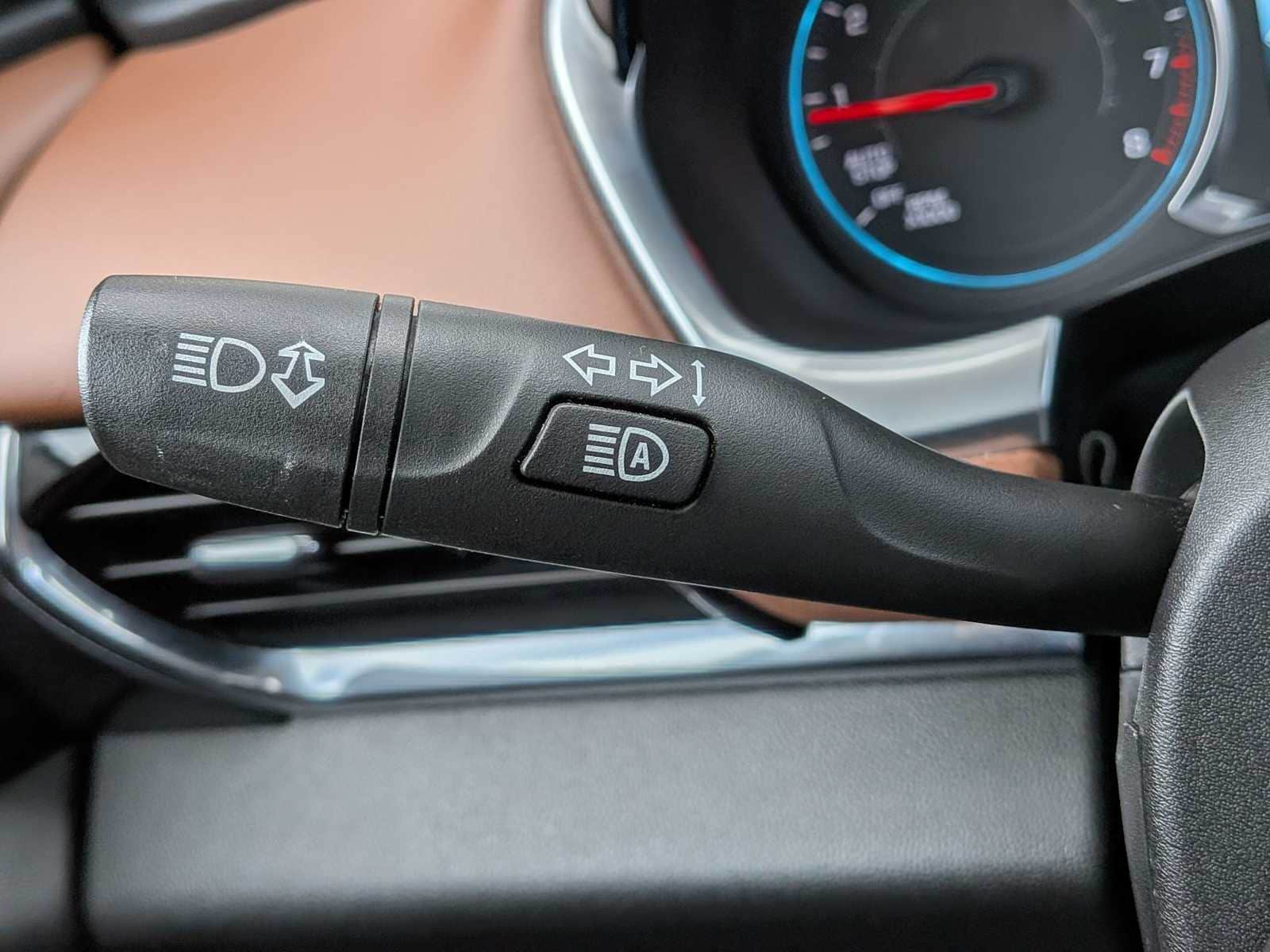 Thumbnail: 2019 Chevrolet Traverse - 27