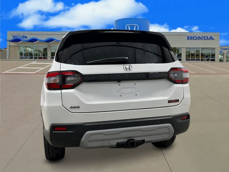 2025 Honda Pilot TrailSport photo 4