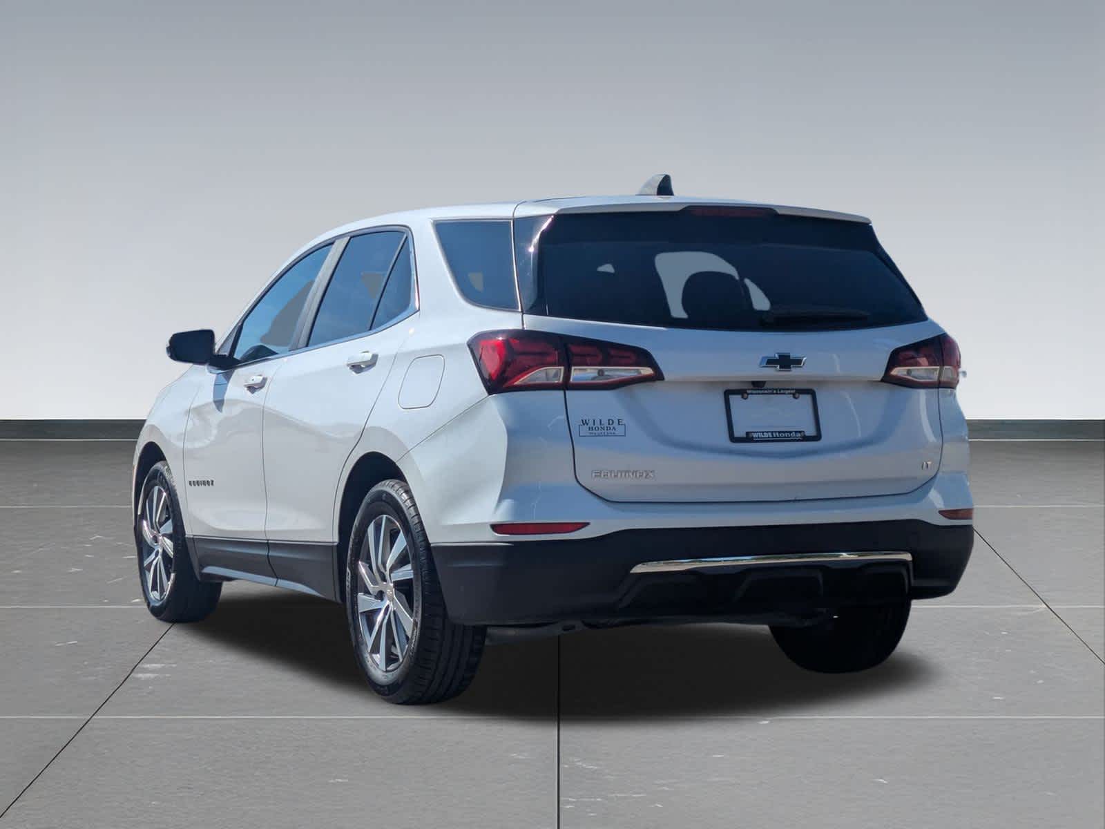 Thumbnail: 2022 Chevrolet Equinox - 4