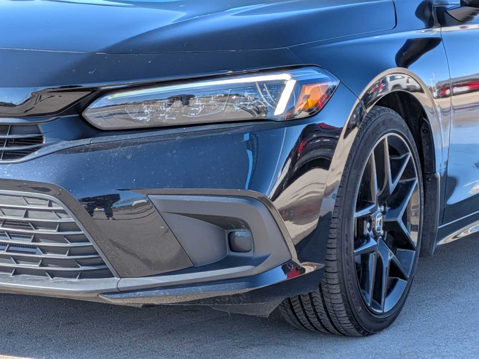 Thumbnail: 2023 Honda Civic - 10