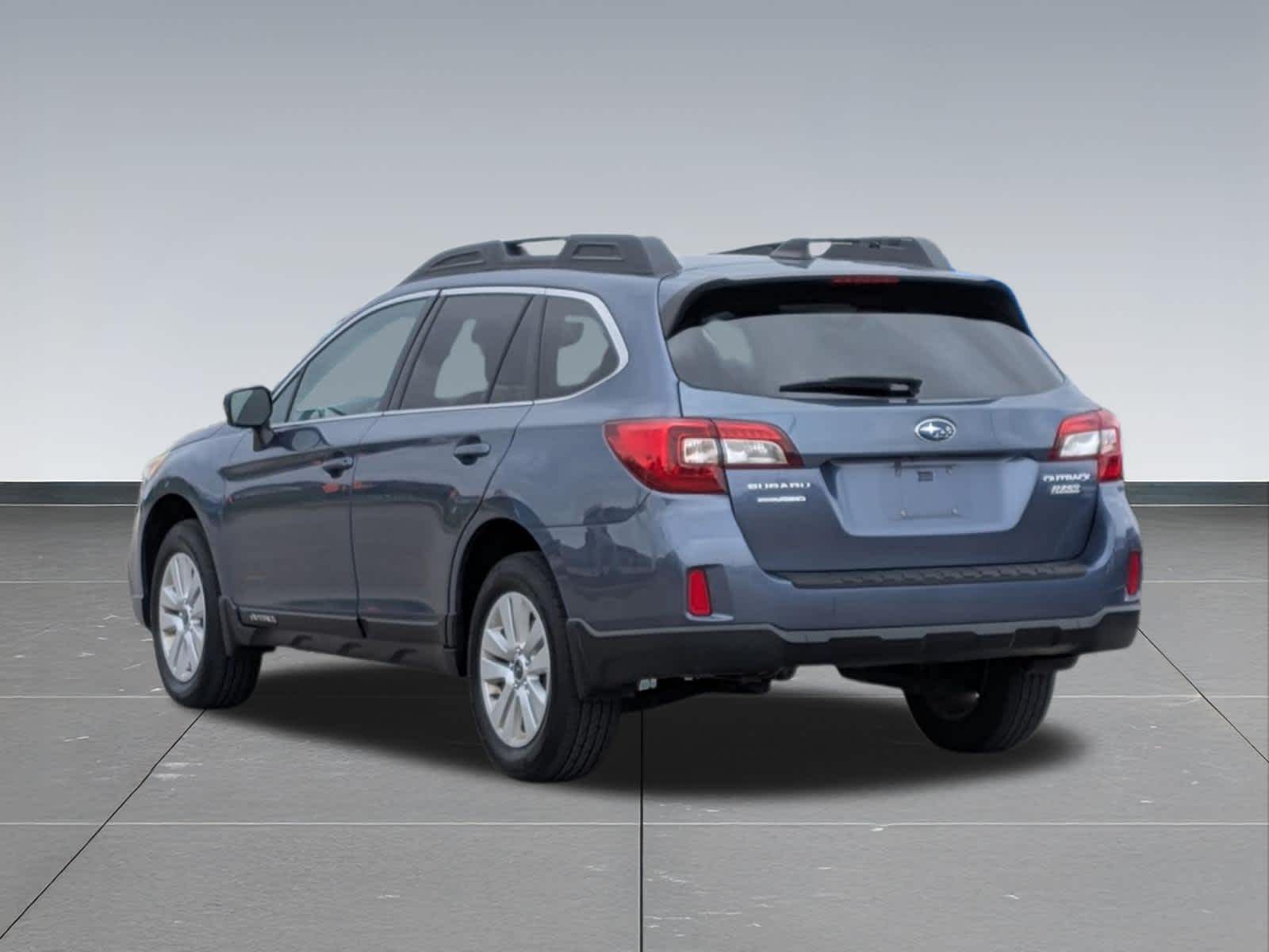 Thumbnail: 2016 Subaru Outback - 4