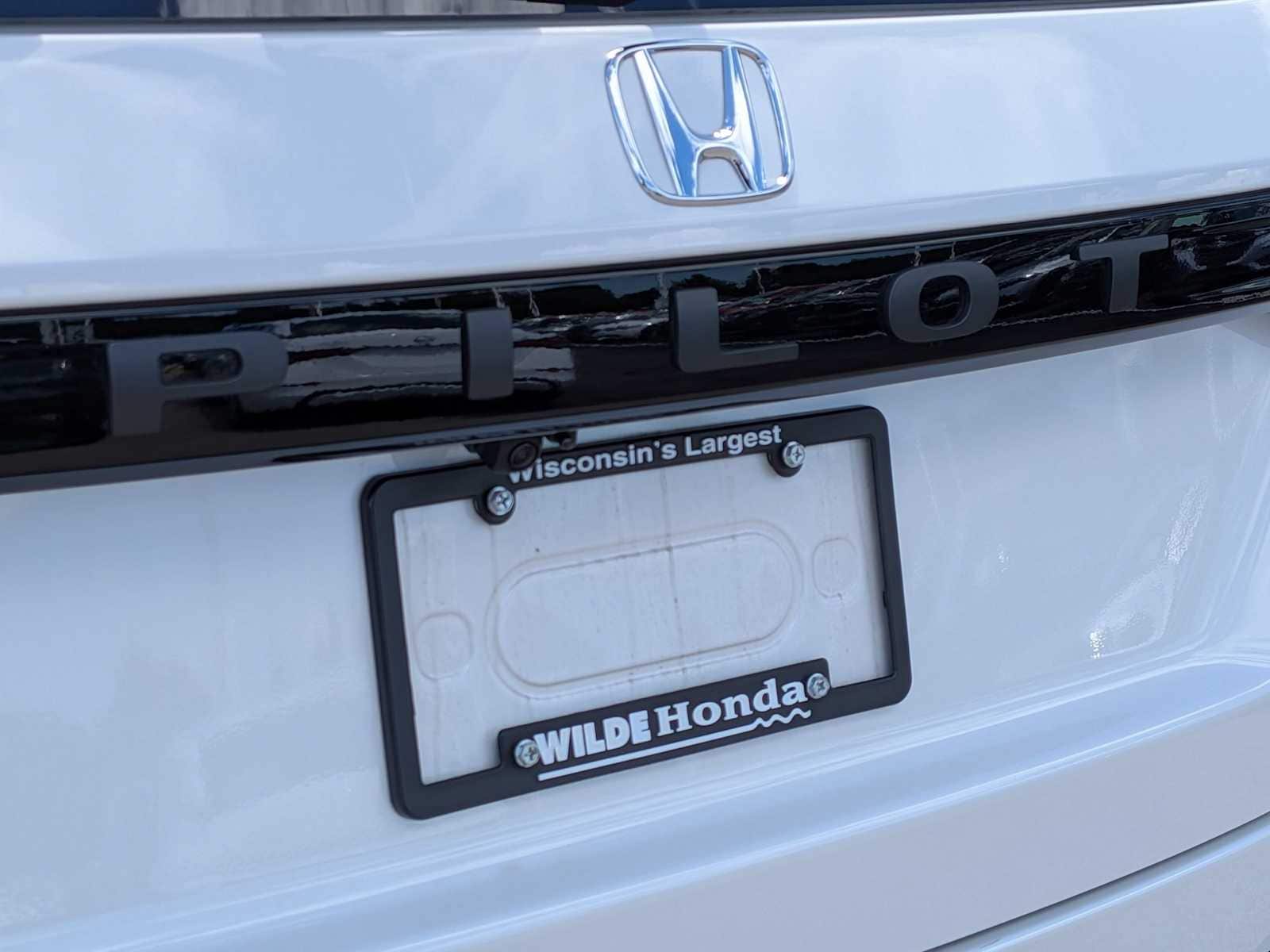 Thumbnail: 2025 Honda Pilot - 10