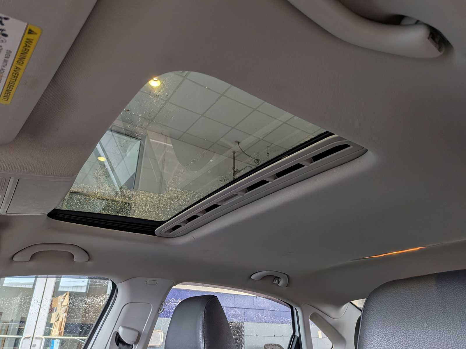 Thumbnail: 2018 Volkswagen Passat - 19