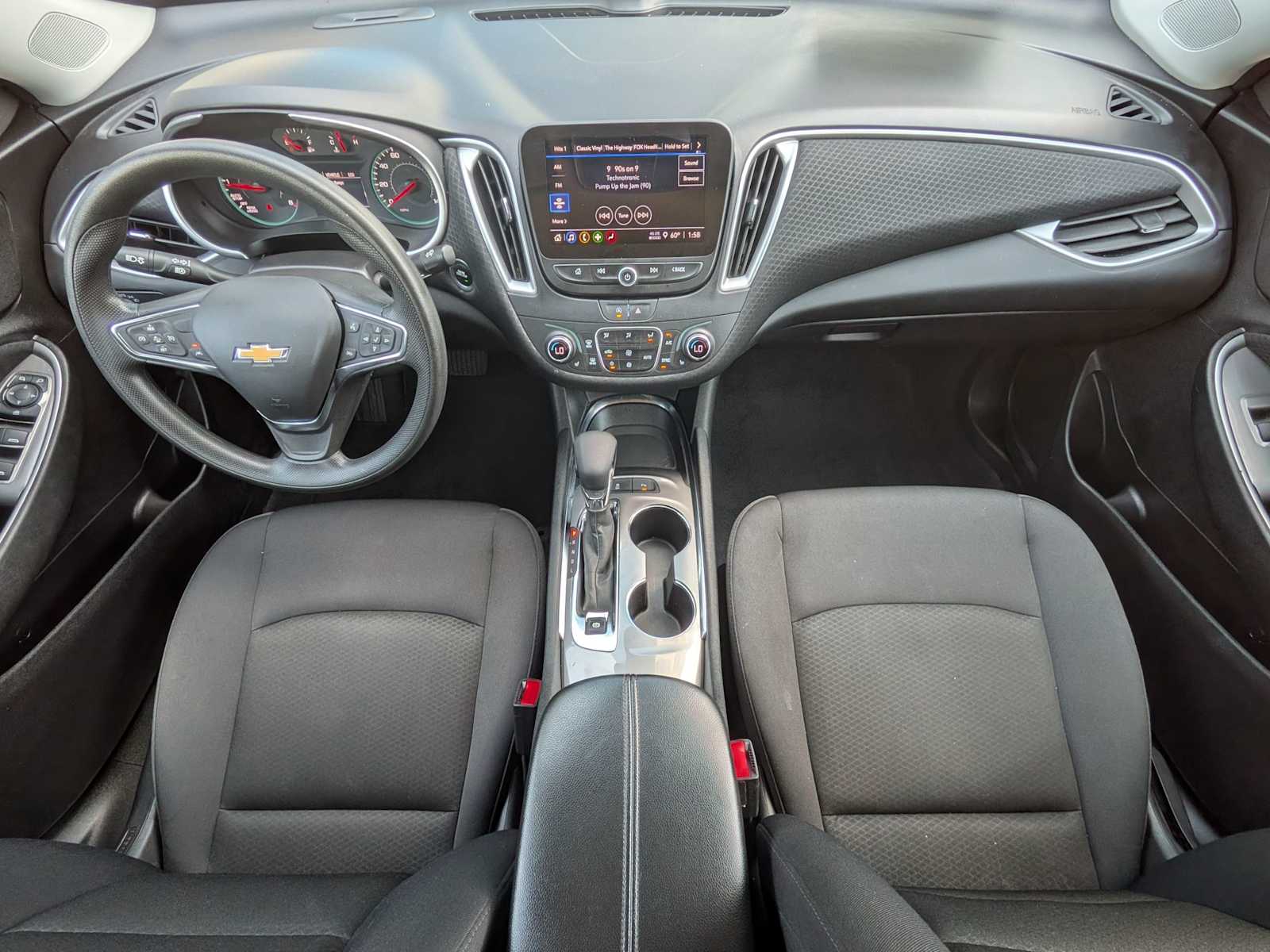 Thumbnail: 2024 Chevrolet Malibu - 17