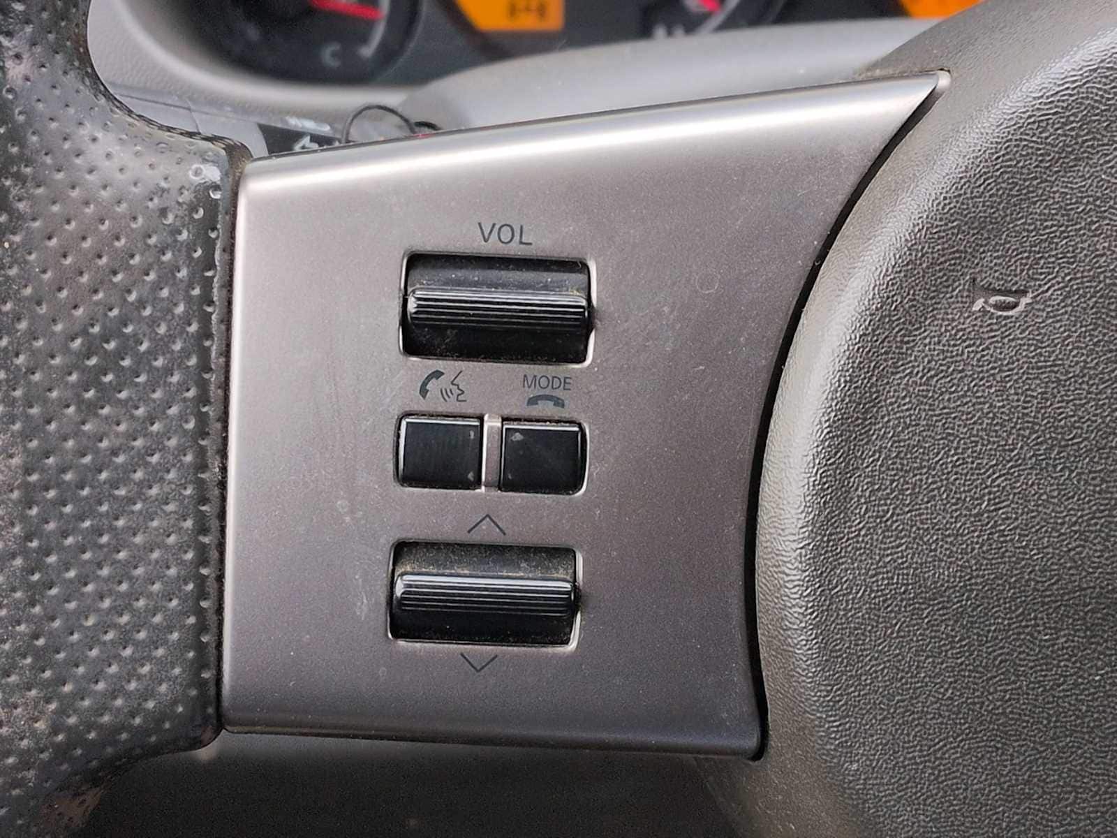 Thumbnail: 2012 Nissan Frontier - 17