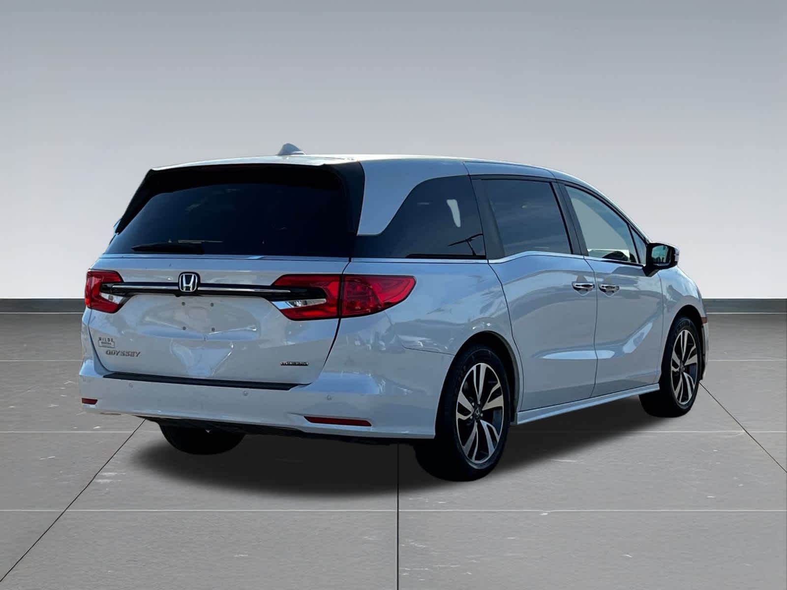 Thumbnail: 2023 Honda Odyssey - 6