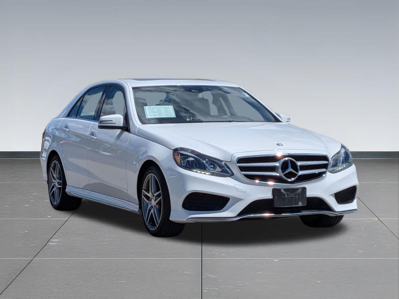 Thumbnail: 2014 Mercedes-Benz E-Class - 7
