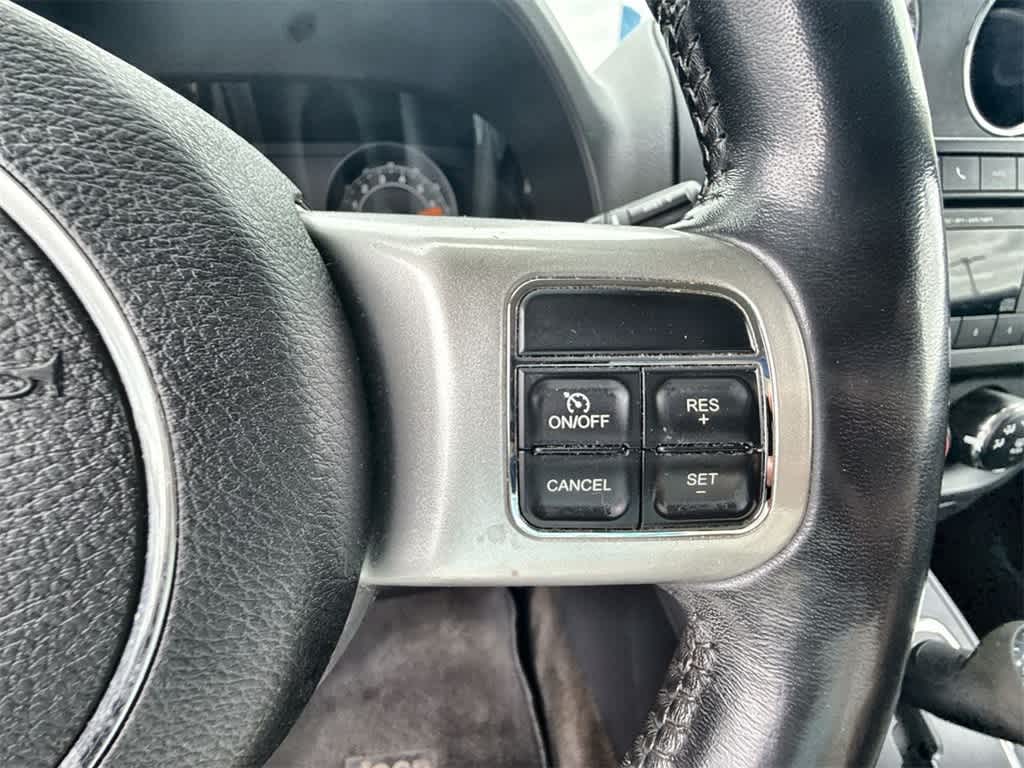 Thumbnail: 2016 Jeep Compass - 22
