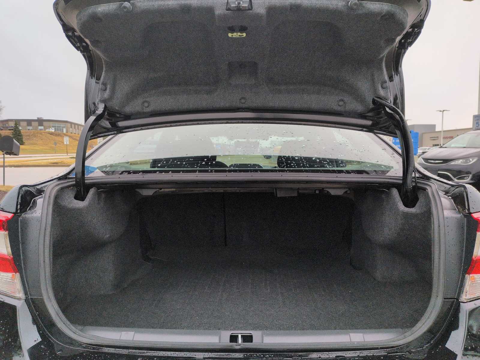 Thumbnail: 2017 Subaru Impreza - 31