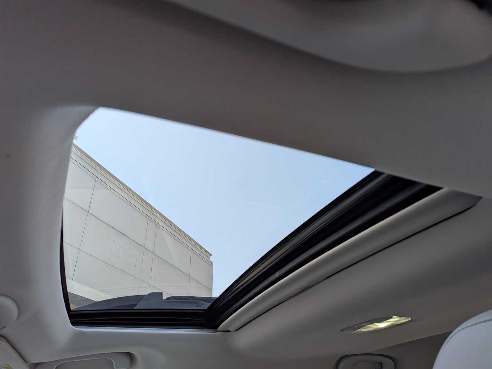 Thumbnail: 2021 Subaru Outback - 17