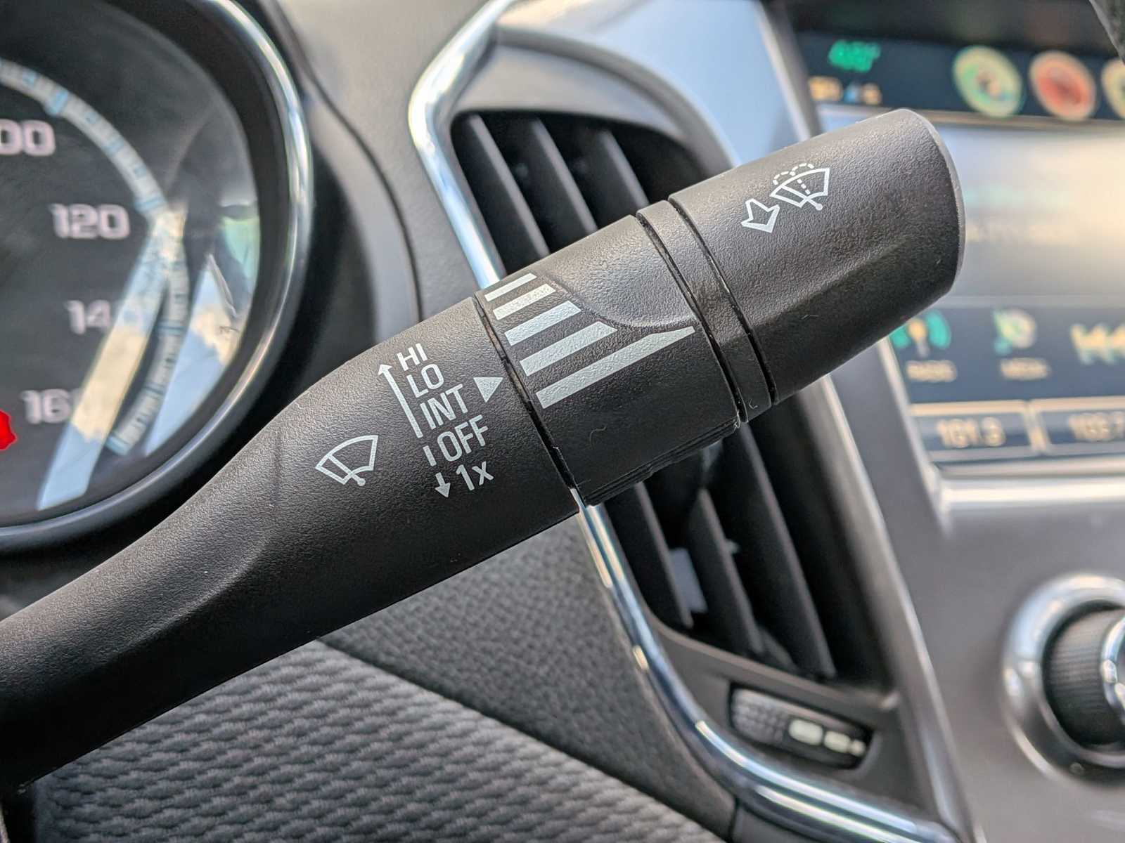 Thumbnail: 2017 Chevrolet Cruze - 25