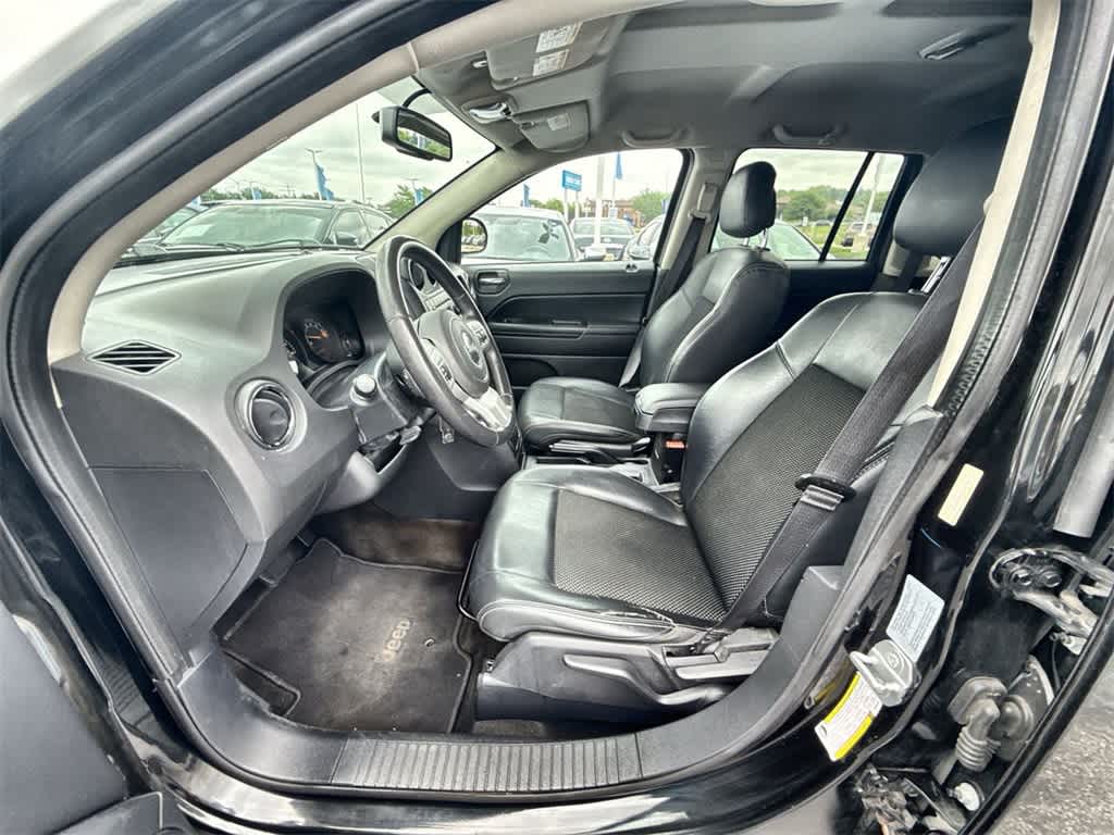 Used 2016 Jeep Compass Sport SE with VIN 1C4NJCBA7GD806169 for sale in Waukesha, WI