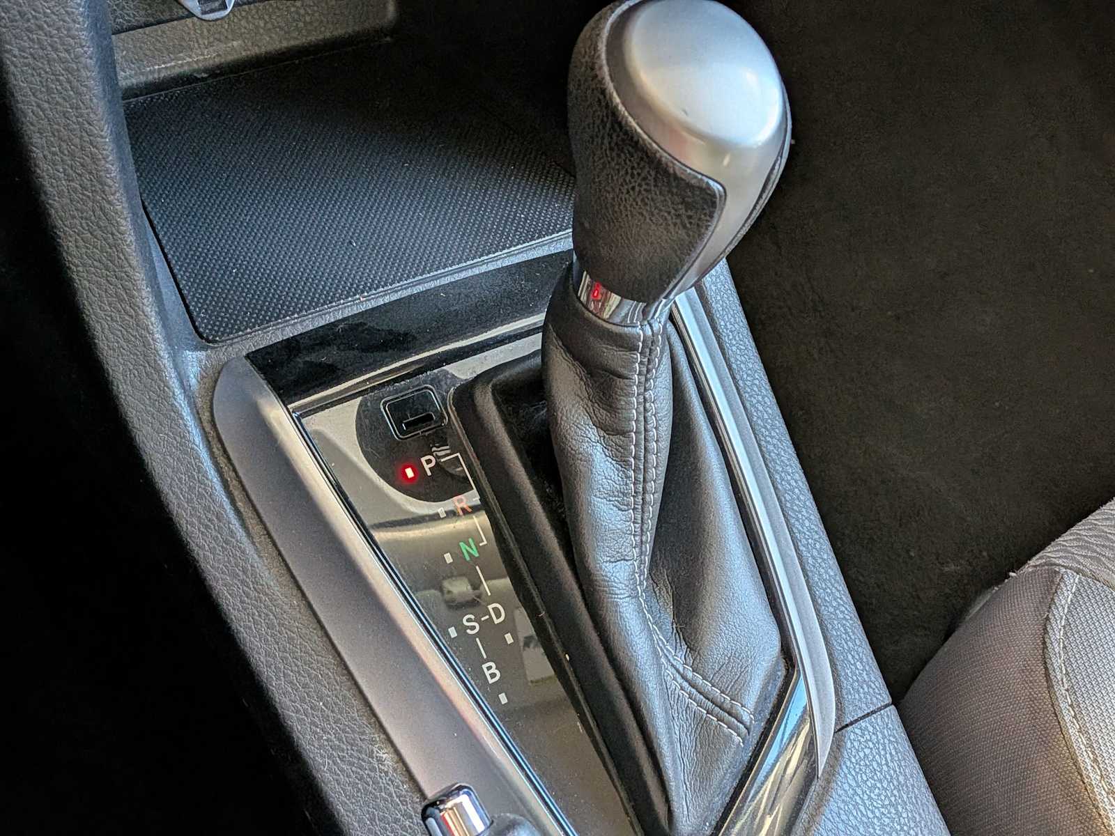 Thumbnail: 2014 Toyota Corolla - 27