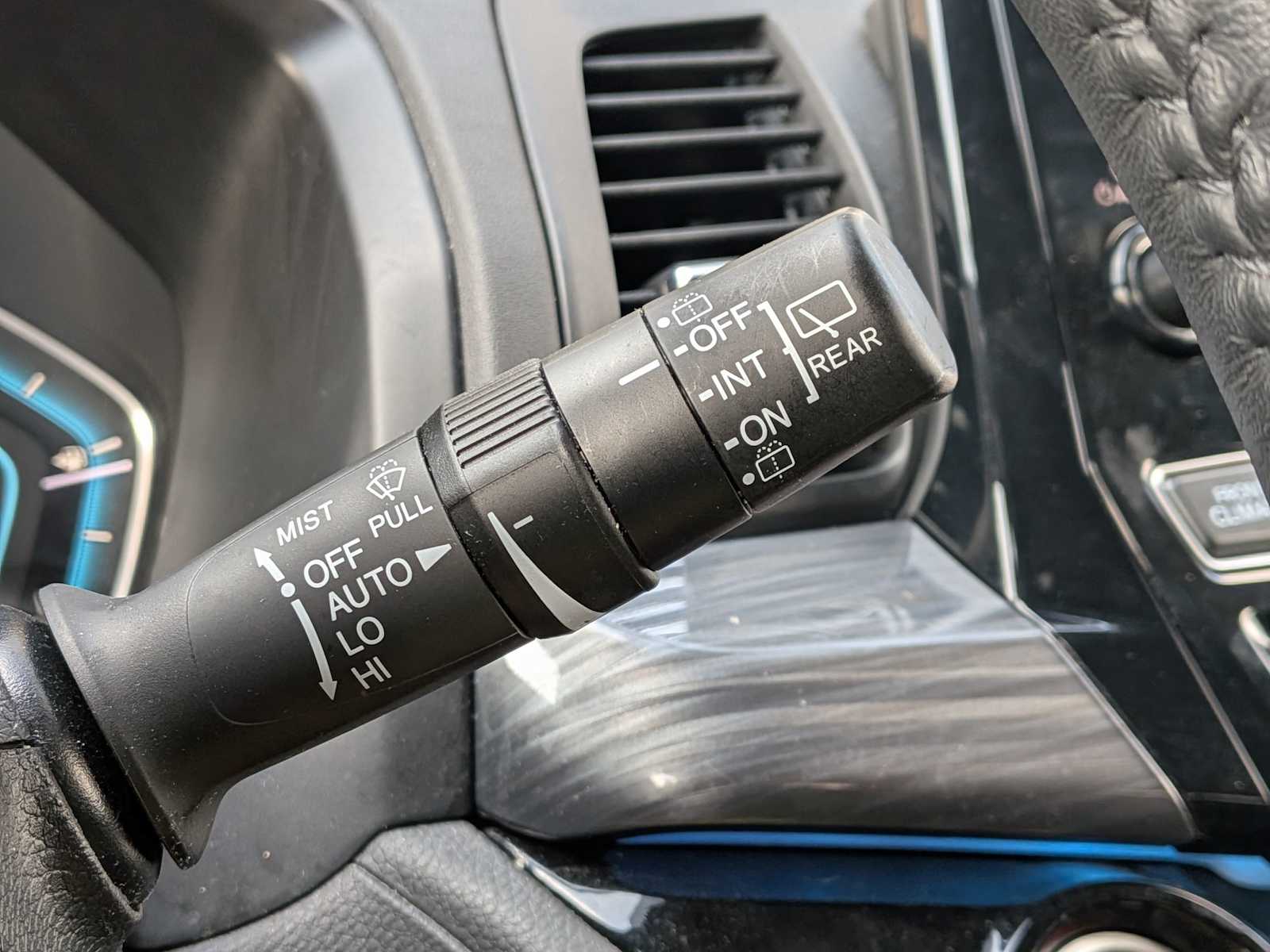 Thumbnail: 2023 Honda Odyssey - 26