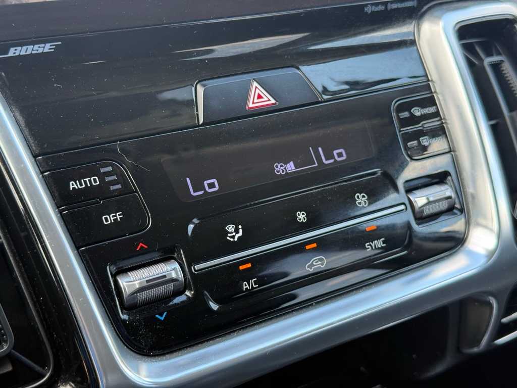 Thumbnail: 2021 Kia Sorento - 26