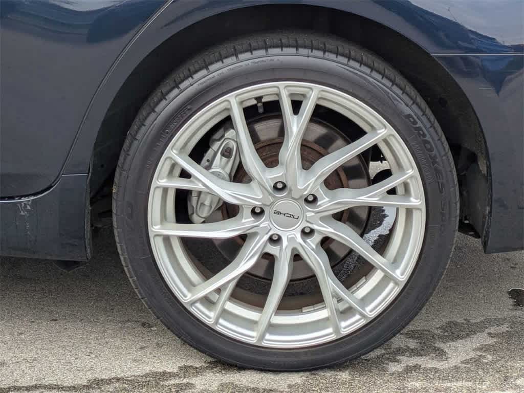 Thumbnail: 2016 INFINITI Q70 - 13