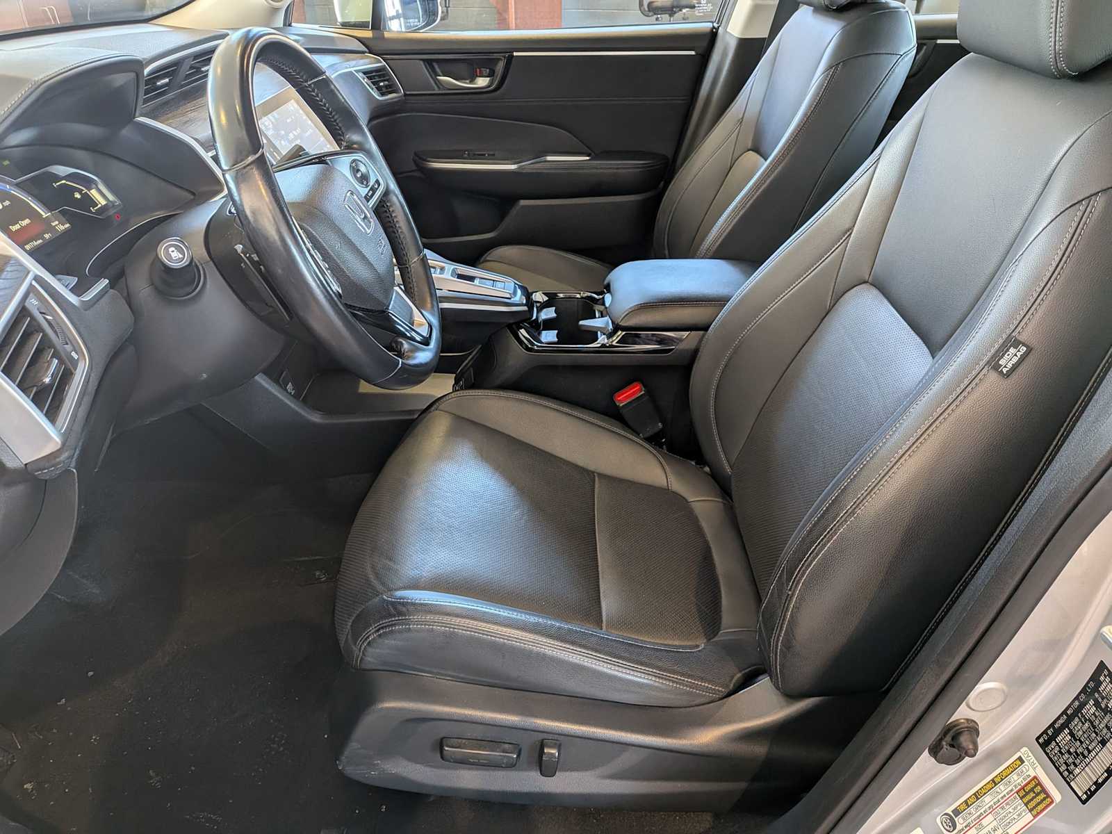 Thumbnail: 2018 Honda Clarity - 15