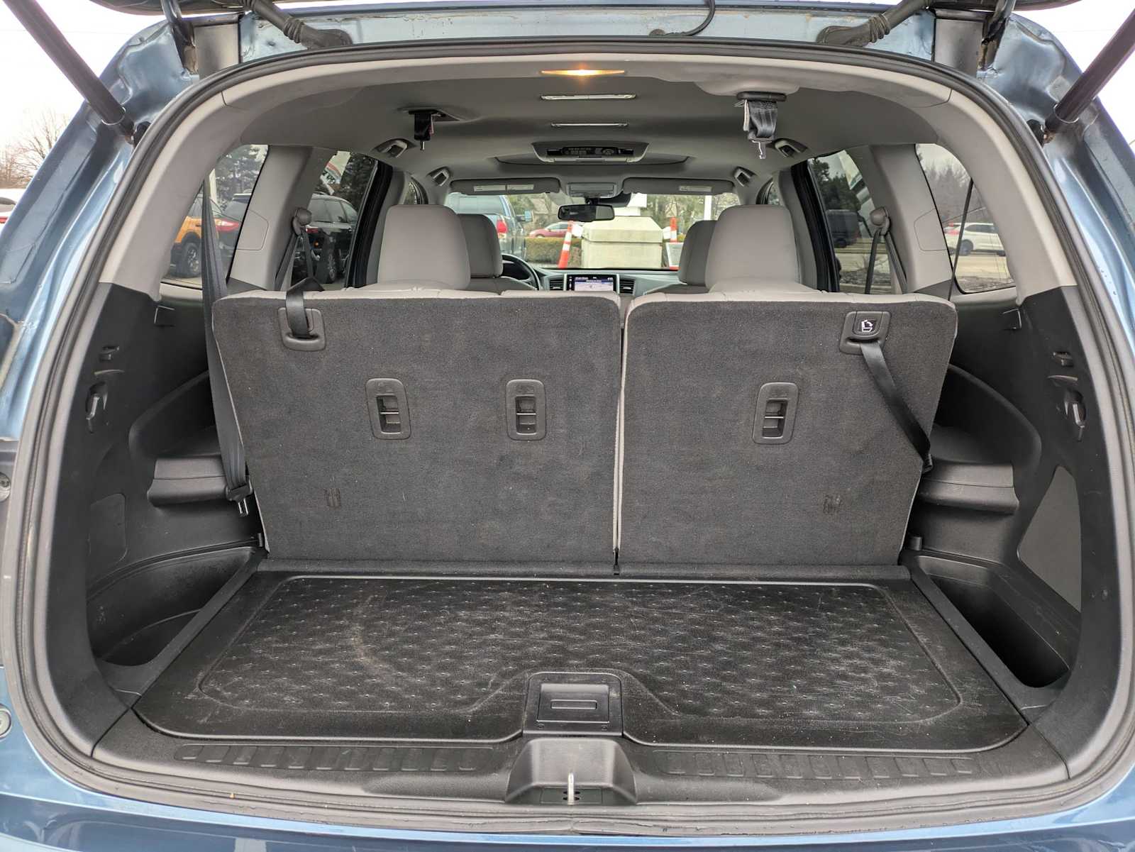 Thumbnail: 2018 Honda Pilot - 33