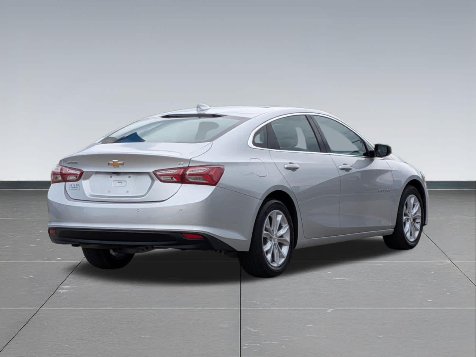 Thumbnail: 2020 Chevrolet Malibu - 5
