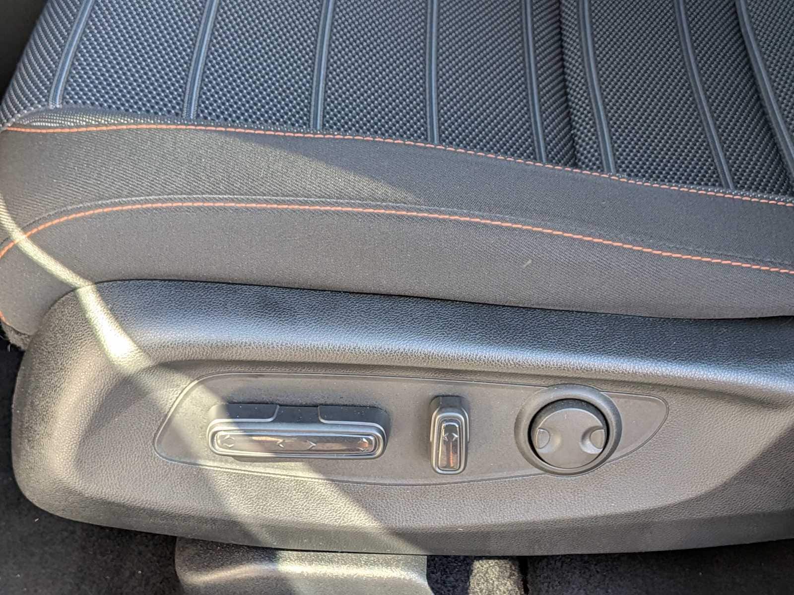 Thumbnail: 2023 Honda CR-V - 17