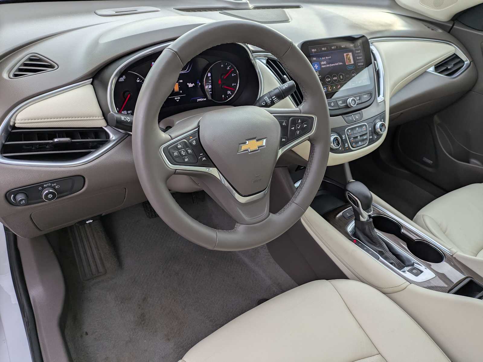 Thumbnail: 2024 Chevrolet Malibu - 2