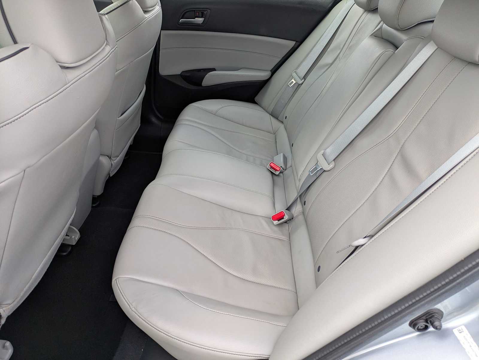 Thumbnail: 2019 Acura ILX - 19