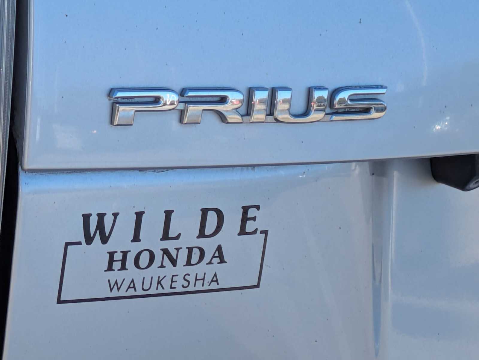 Thumbnail: 2011 Toyota Prius - 12