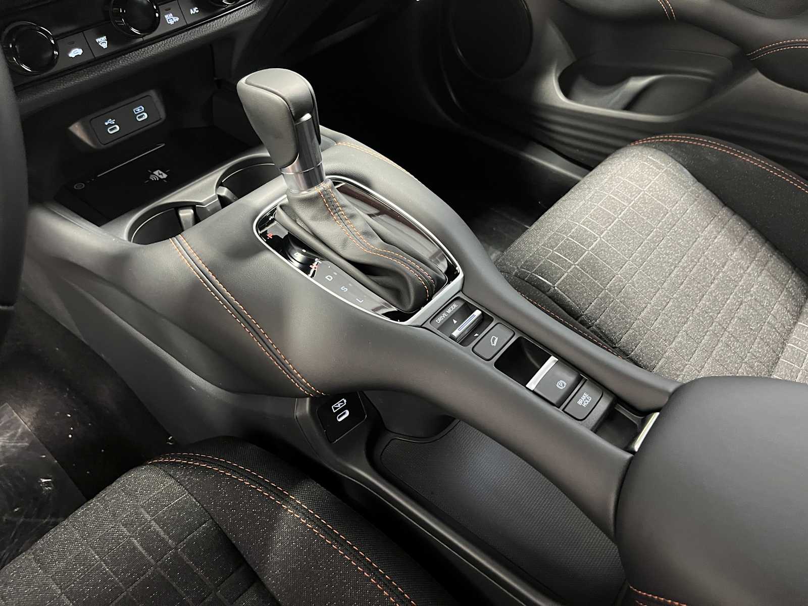 Thumbnail: 2026 Honda HR-V - 22