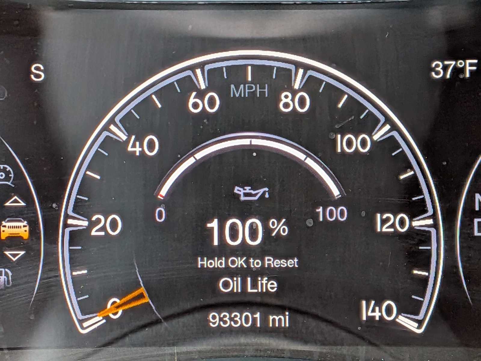 Thumbnail: 2018 Jeep Grand Cherokee - 24