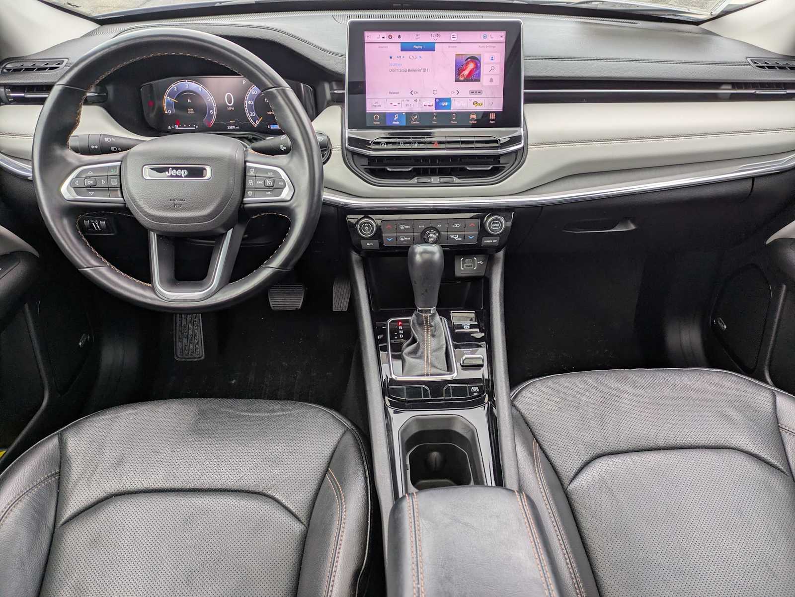 Thumbnail: 2022 Jeep Compass - 14