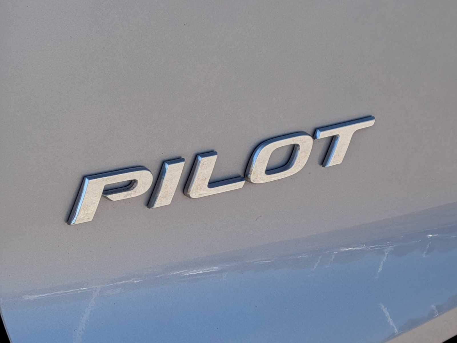 Thumbnail: 2018 Honda Pilot - 11