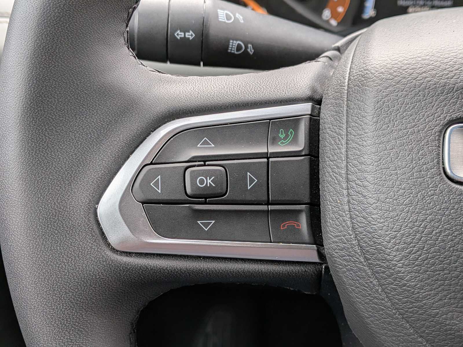 Thumbnail: 2025 Jeep Compass - 23