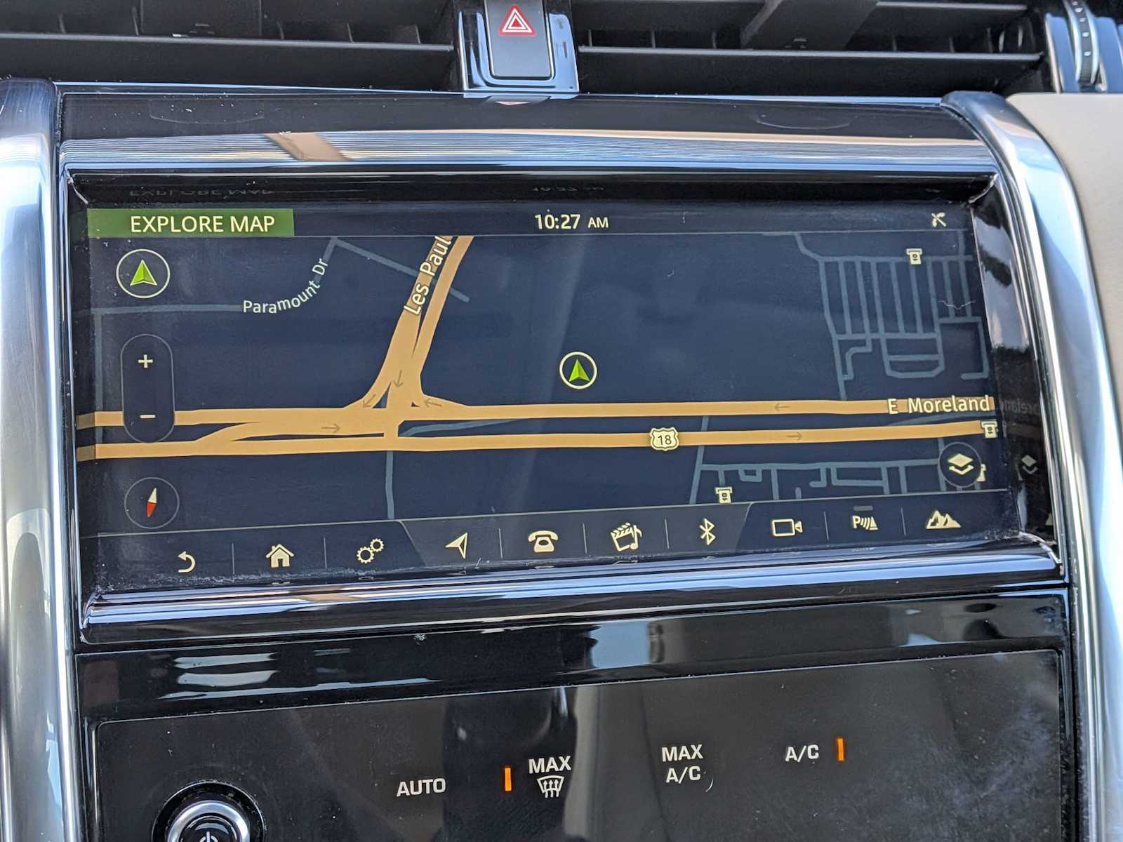 Thumbnail: 2020 Land Rover Discovery Sport - 29