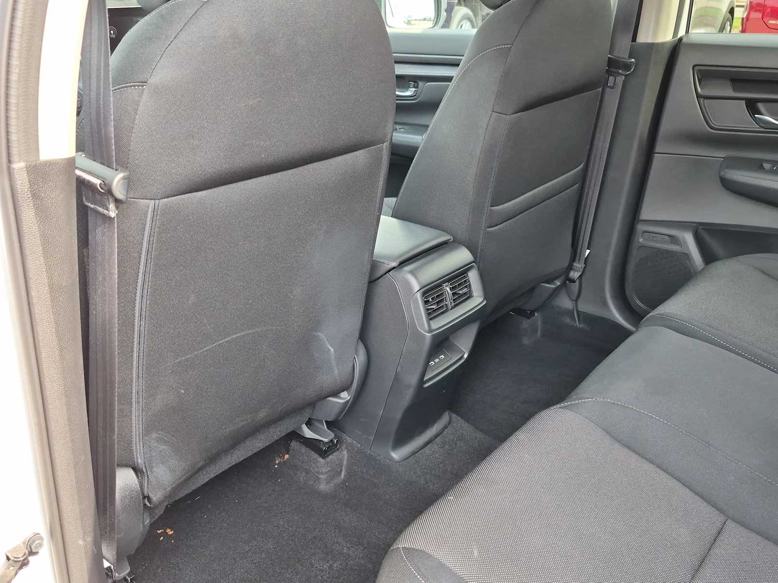 2024 Honda CR-V EX - Photo 17
