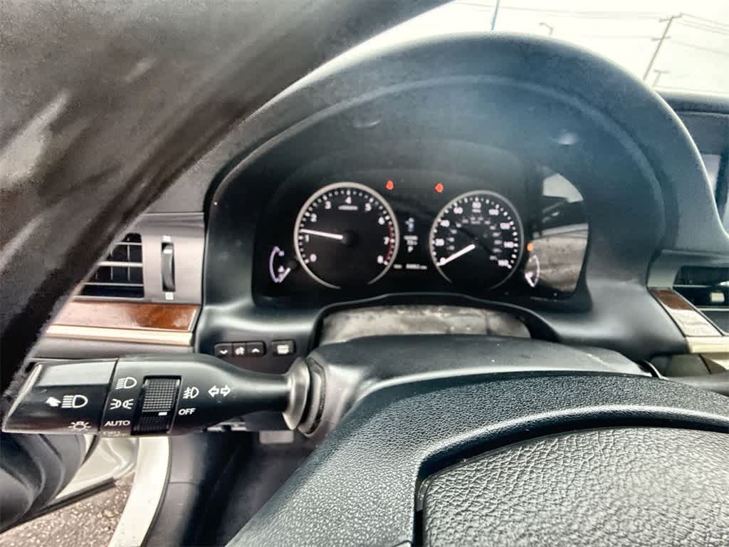 Thumbnail: 2013 Lexus ES - 25