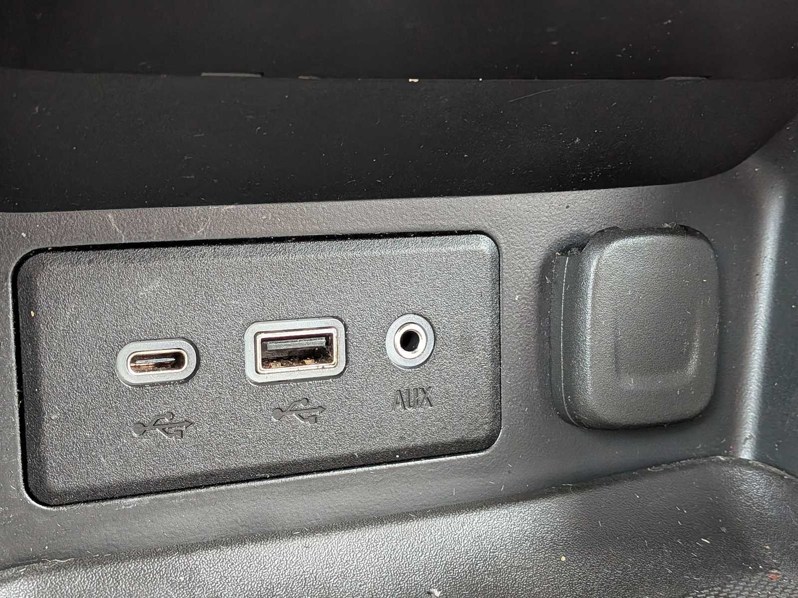 Thumbnail: 2021 GMC Terrain - 29