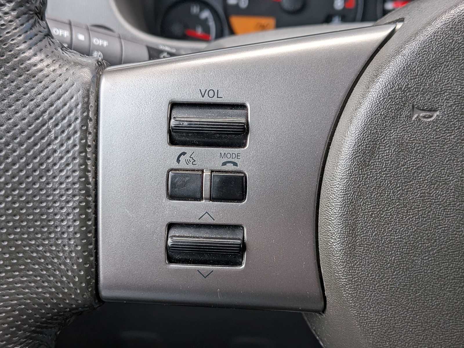 Thumbnail: 2011 Nissan Frontier - 22