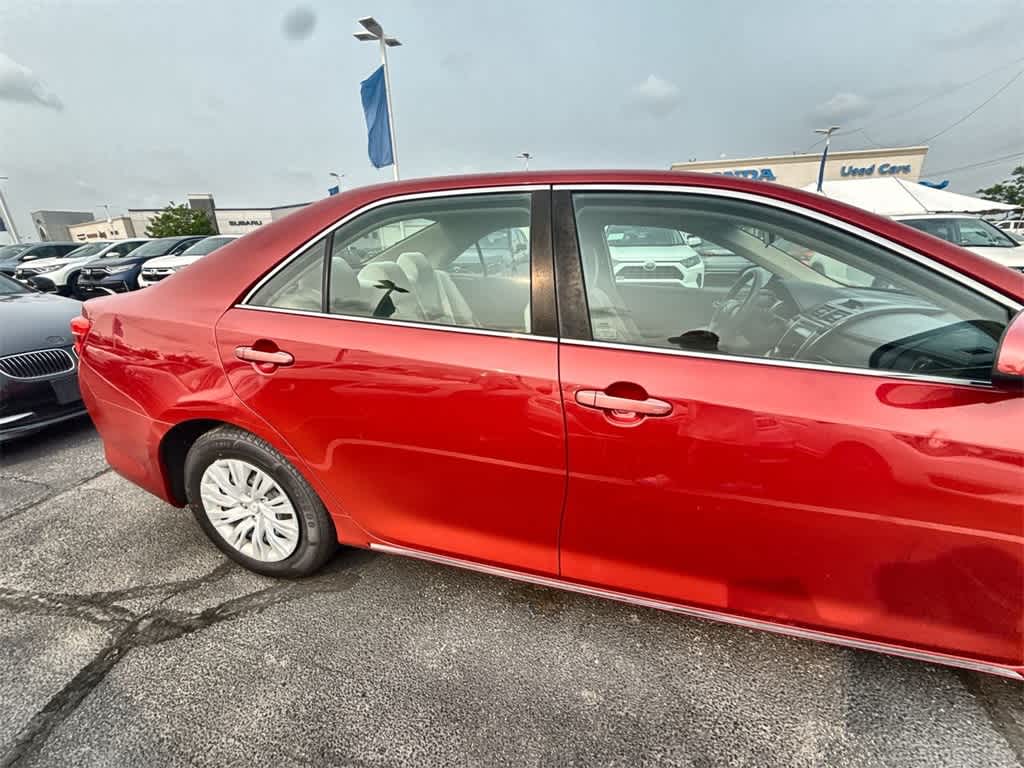 Thumbnail: 2012 Toyota Camry - 7