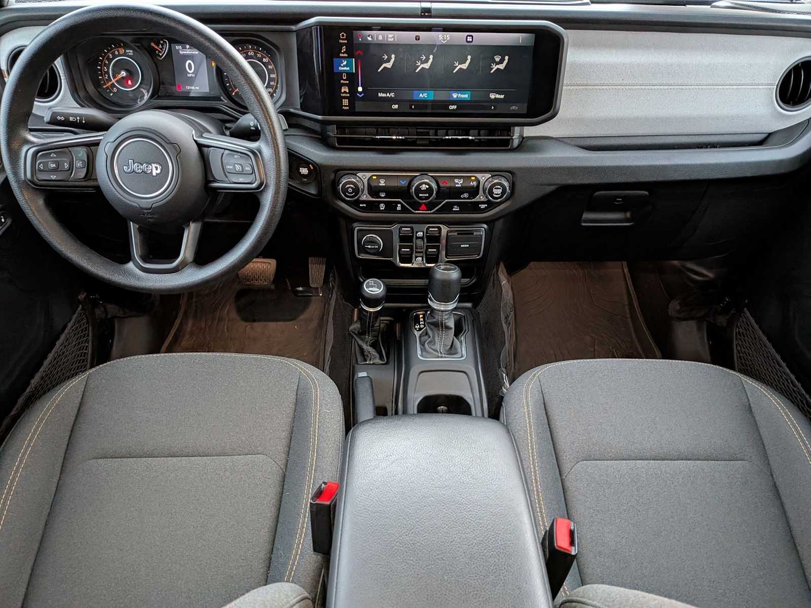 Thumbnail: 2024 Jeep Gladiator - 12