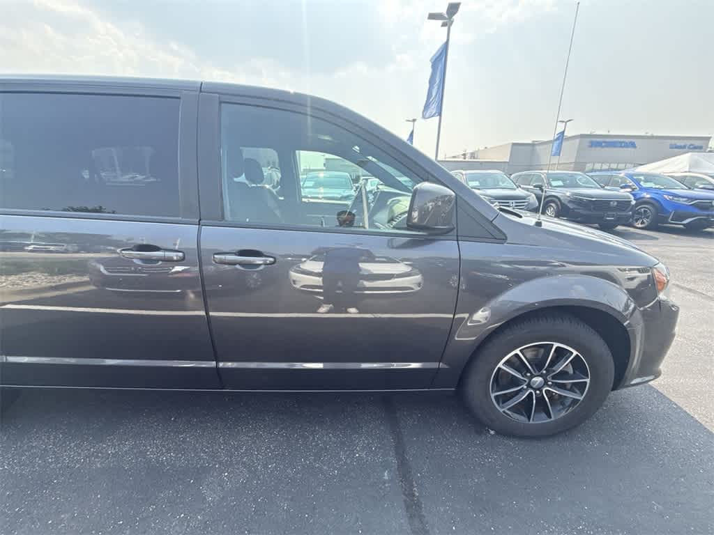 Thumbnail: 2018 Dodge Grand Caravan - 8