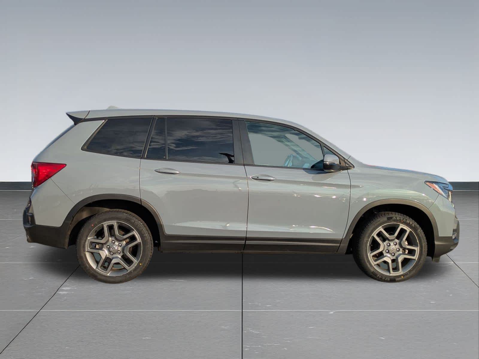 Thumbnail: 2023 Honda Passport - 7