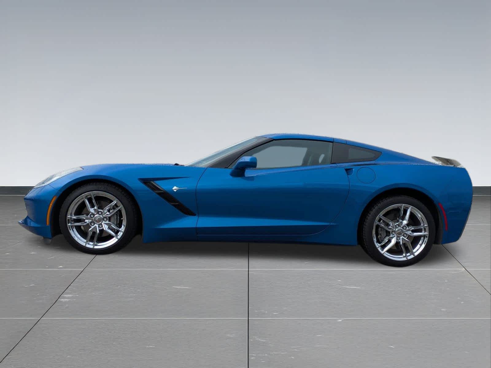 Thumbnail: 2014 Chevrolet Corvette - 3