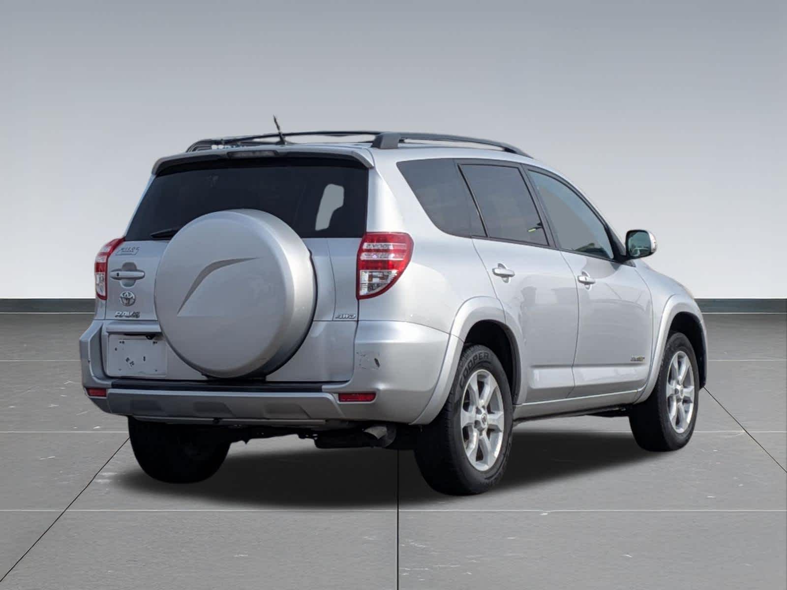 Thumbnail: 2011 Toyota RAV4 - 5