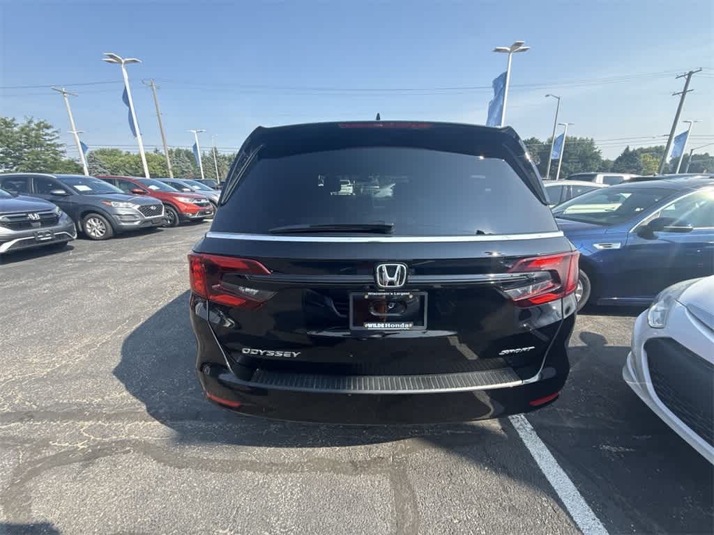 Thumbnail: 2023 Honda Odyssey - 5