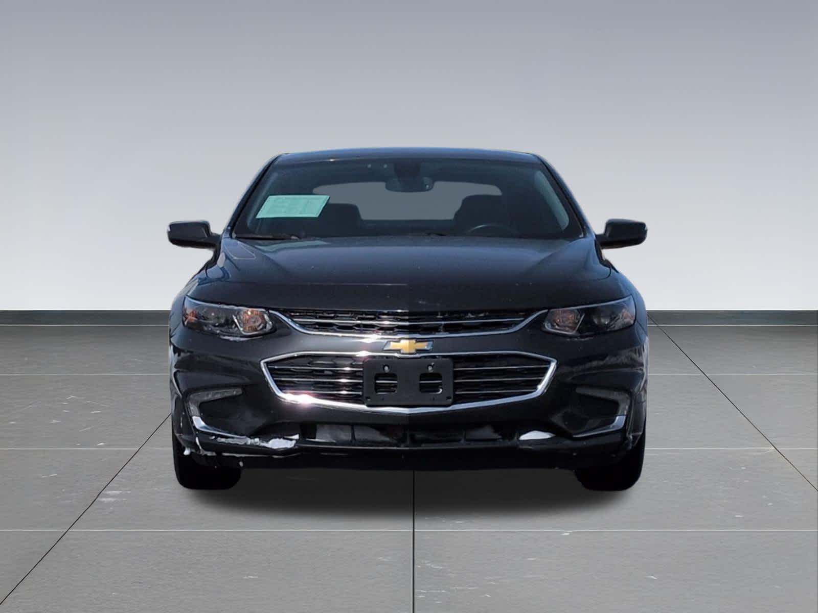 Thumbnail: 2016 Chevrolet Malibu - 9